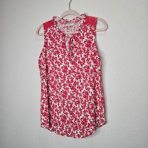Studio B by Boboau Womens 1X Red‎ Floral Crochet Neck Sleeveless Tie Keyhole Top